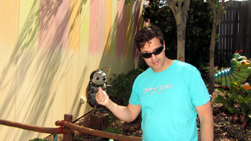 Sniff Seattle Tee Shirts, Disneyland, Greg Valentine
